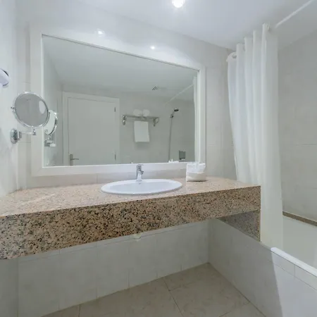 Club Simo 3* カラ・ミラー