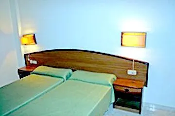 Club Simo Aparthotel 3*