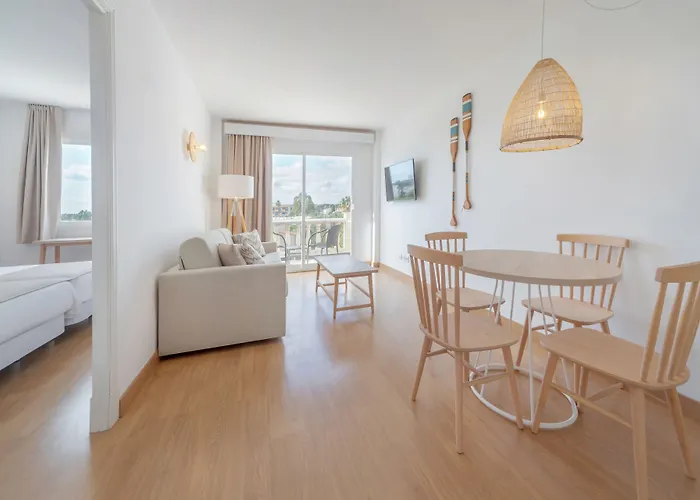 Club Simo Кала Миллор