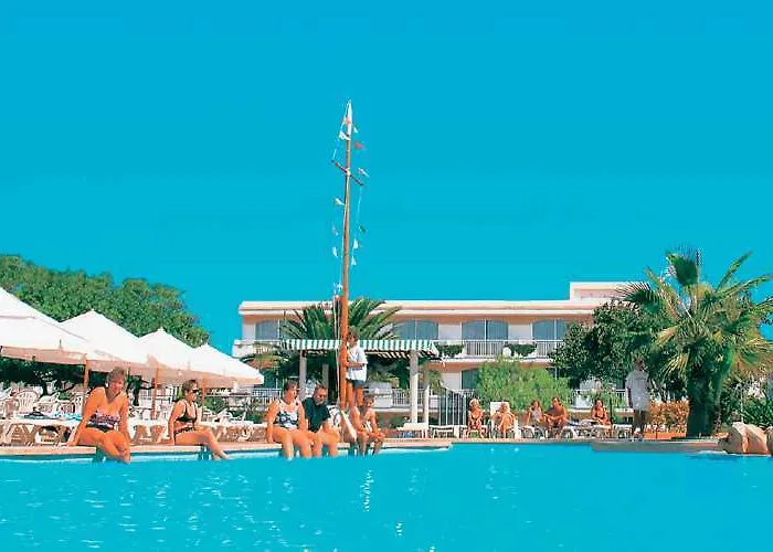 Club Simo Кала Миллор