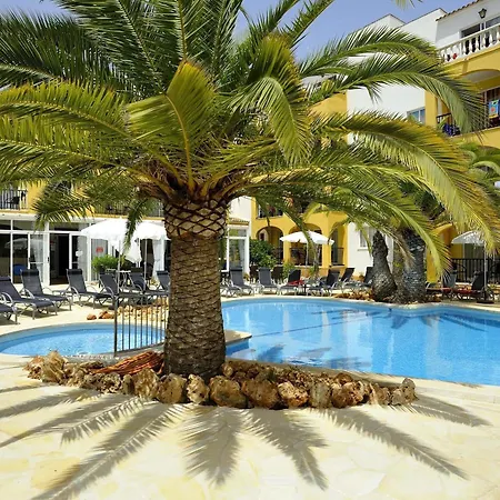 Club Simo Aparthotel 3*